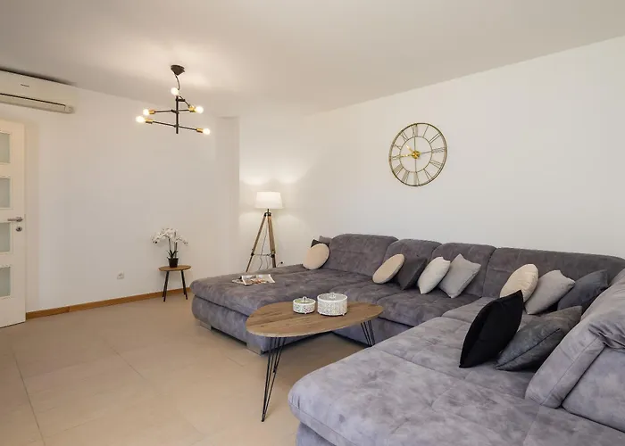 Daire Lasta - Private Parking X2 Makarska